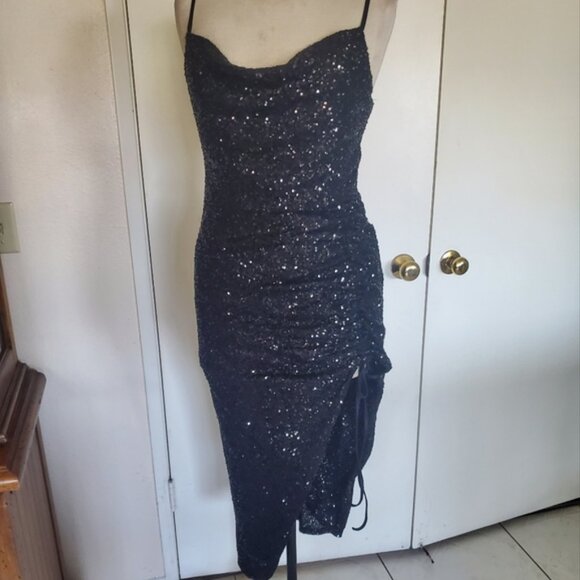 Forever 21 Black Sequin Bodycon Midi Dress - Picture 2 of 10